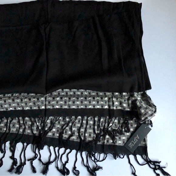 NEW APT 9 Scarf Fringe Black Women’s - Picture 7 of 15